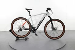 Upway Cube Reaction Hybrid Pro